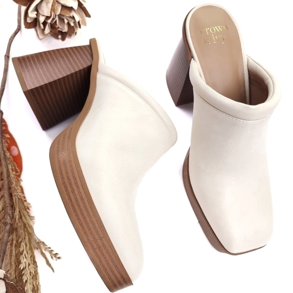 Crown Ivy Cream Chunk Heel Mini Platform Mule Clogs Sz 9m - Picture 6 of 9